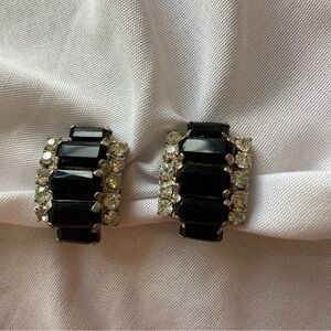 Vintage Black & Clear Baguette & Round Rhinestones Clip‎ Earrings